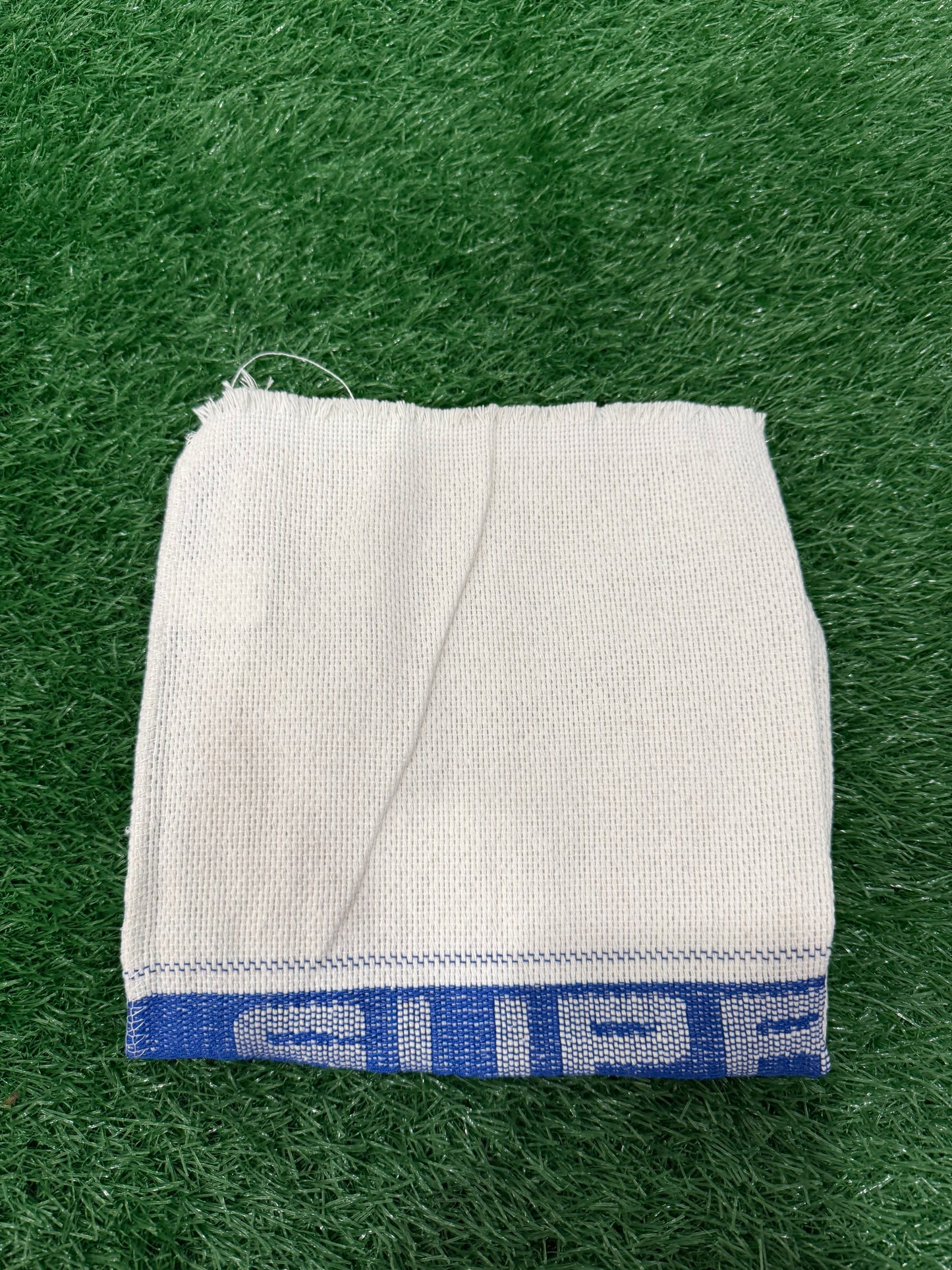 Supreme towel (One color per order)