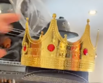 Supreme Crown SS26 Accessory